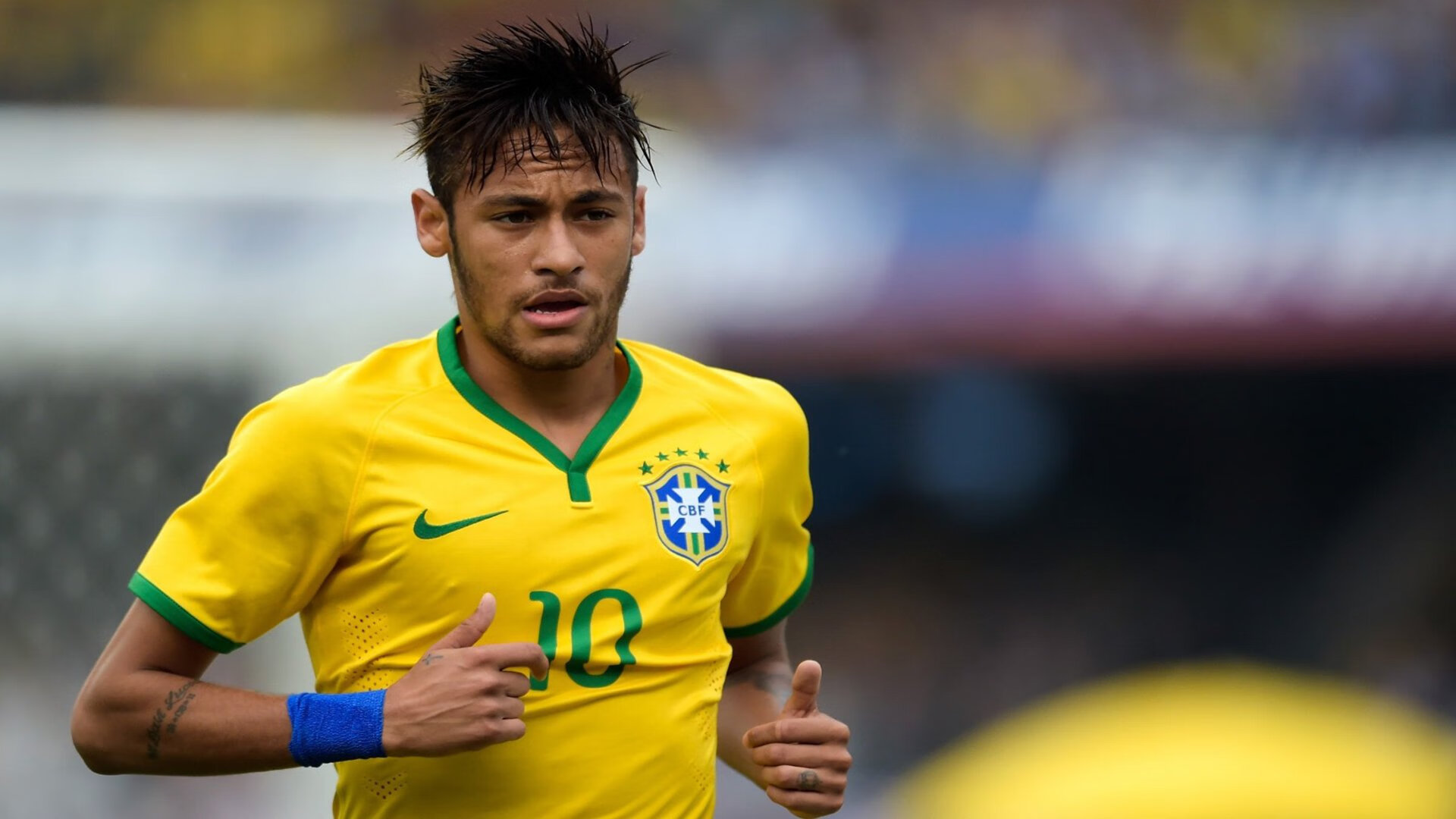 体育焦点人物专栏故事上线,体育人物深度报道