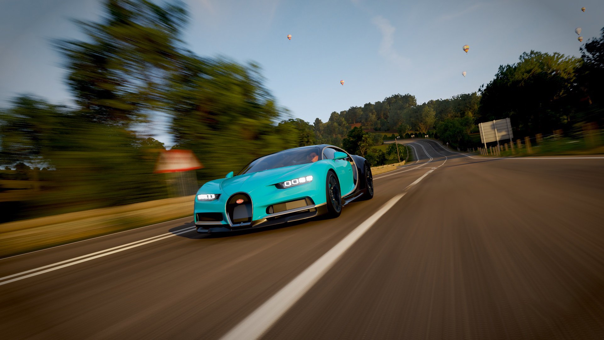 地方篮球协会与高校共建训练中心实现资源共享互通，地方篮球协会的职能